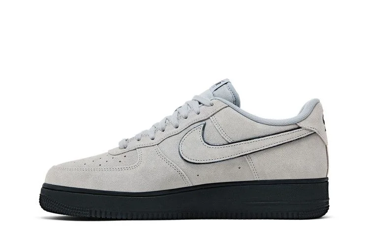 Кроссовки Nike Air Force 1 '07 LV8 'Smoke Grey Suede'