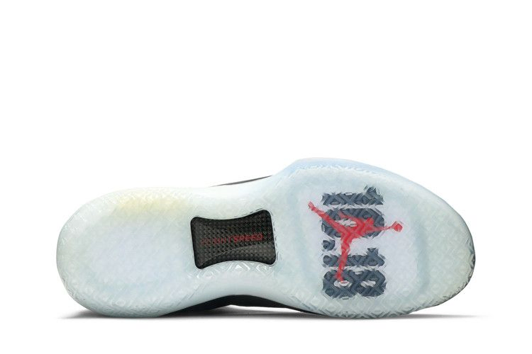 air-jordan-32-mj-day-aa1253-001_03