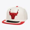 Mitchell-Ness-White-Chicago-Bulls-Day-4-Snapback-Hat-100x100