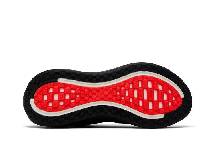 Кроссовки Nike Vomero Plus 'Bred'