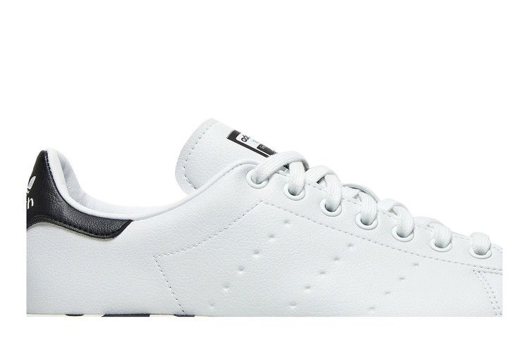 stan-smith-primegreen-le-spikeless-golf-cow-print-gz6481_01