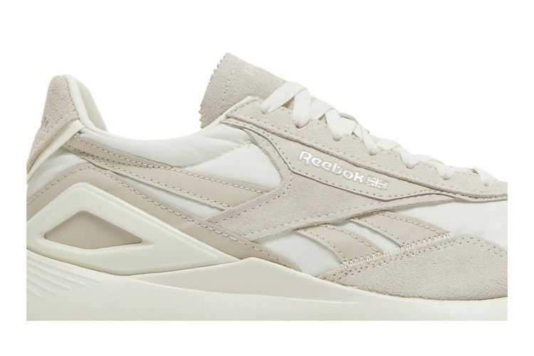 Кроссовки Reebok Classic Leather Legacy AZ 'Beige Grey'
