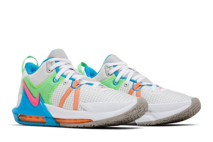 lebron-witness-7-grey-fog-multi-color-dm1123-003_07