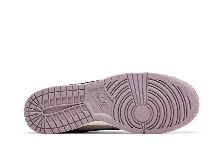 Кроссовки Nike Dunk Low SE 'Light Violet Ore'