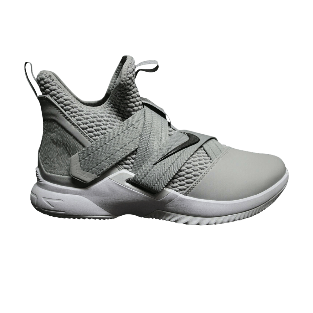 zoom-lebron-soldier-12-tb-wolf-grey-at3872-002