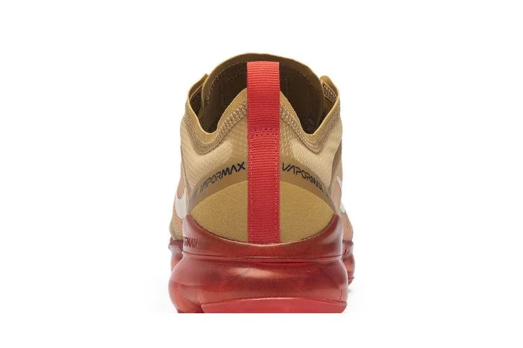 Кроссовки Nike Air VaporMax 2019 'Crimson Gold'