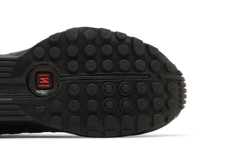 Кроссовки Nike Wmns Shox R4 'Black' 2024