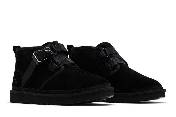 UGG-Neumel-Quickclick-Chukka-Black-7