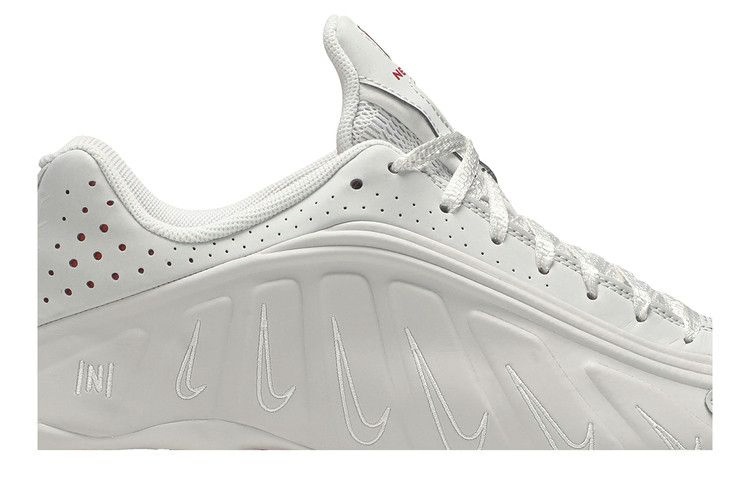 Кроссовки Neymar Jr. x Nike Shox R4 'Platinum Tint'