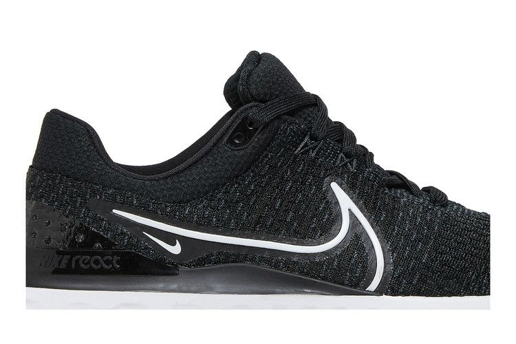 react-infinity-run-flyknit-3-black-white-dh5392-001_01