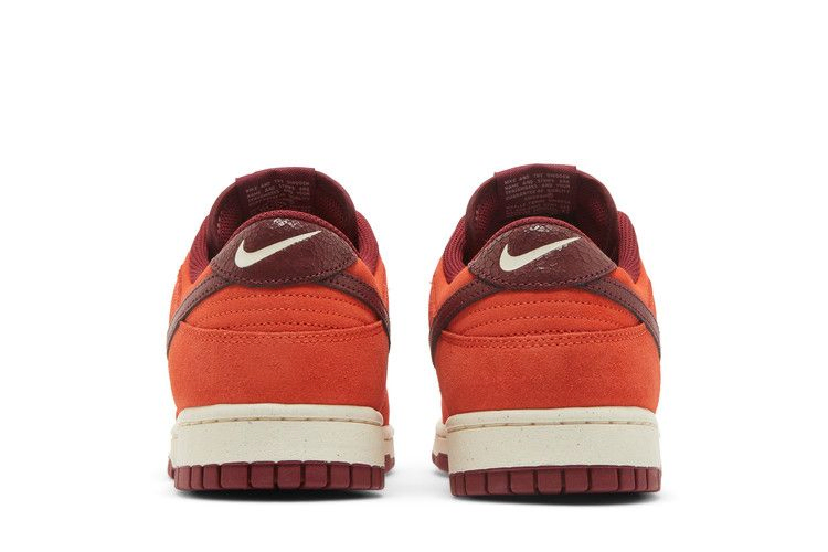 Кроссовки Nike Dunk Low 'Orange Suede'