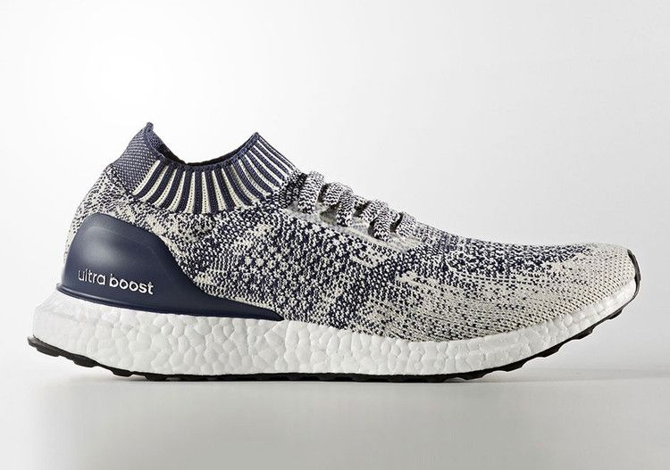 Кроссовки Adidas UltraBoost Uncaged 'Cream Navy'
