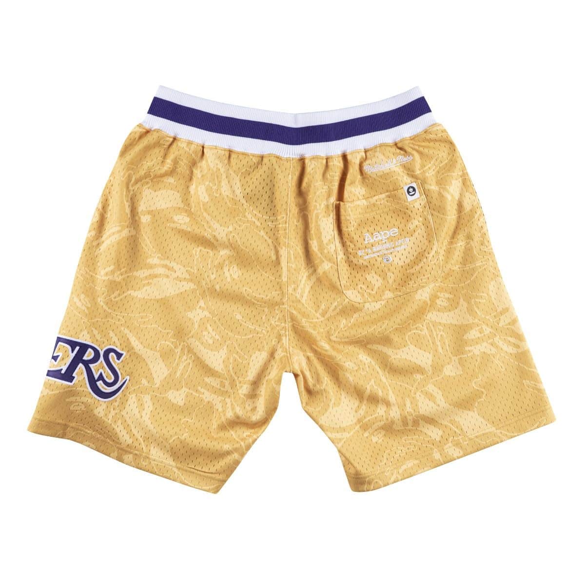 Спортивные шорты Aape x Mitchell & Ness Los Angeles Lakers Shorts Gold