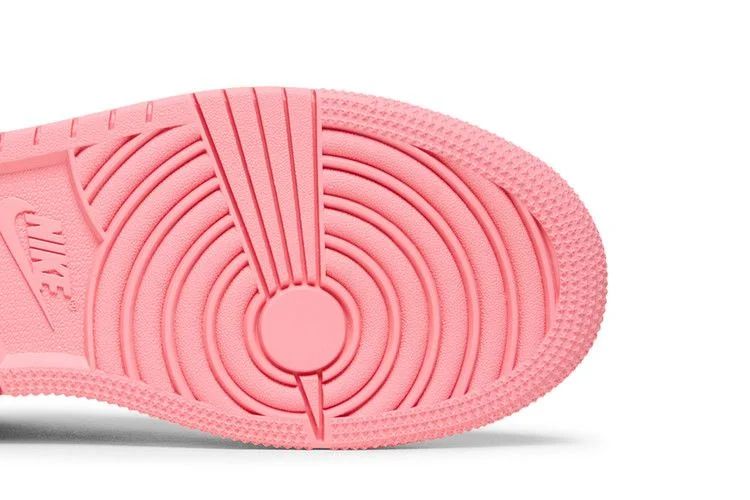 Krossovki-Air-Jordan-1-Mid-GS-Coral-Chalk-4