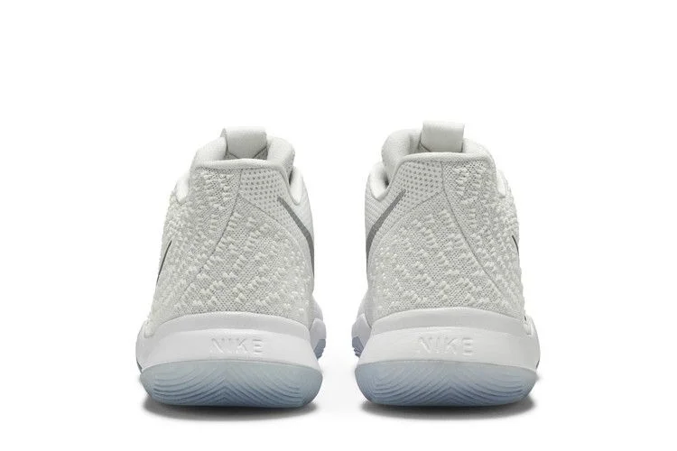 Krossovki-Nike-Kyrie-3-GS-White-Chrome-5