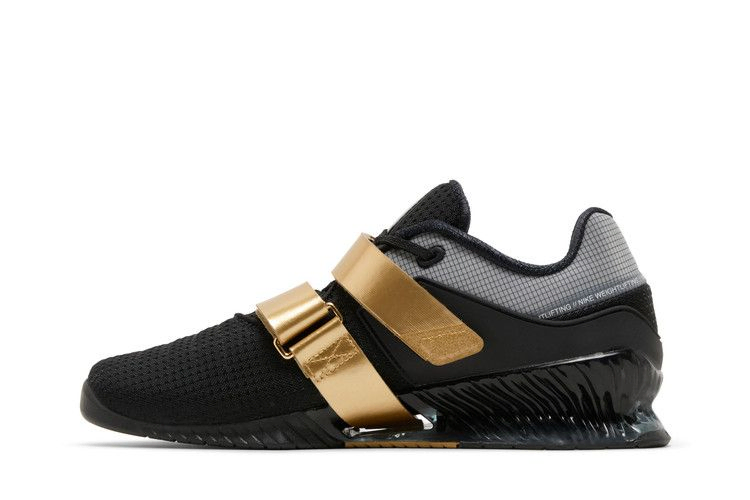 Кроссовки Nike Romaleos 4 'Black Metallic Gold'