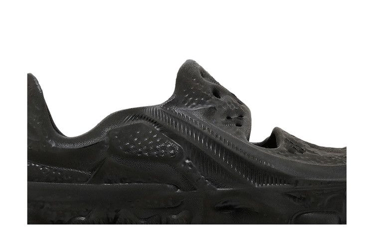ispa-universal-black-dm0886-002_01