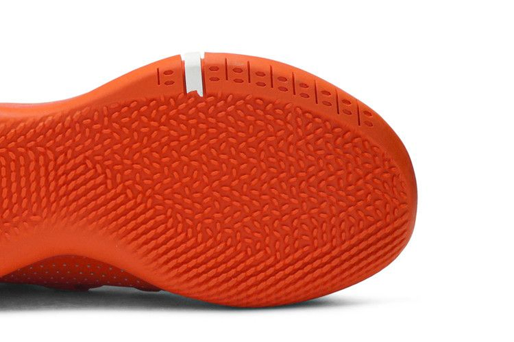 kobe-a-d-tb-promo-orange-blaze-at3874-804_04