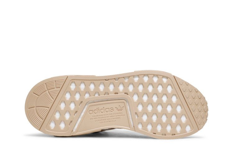 wmns-nmd_r1-leopard-sole-pale-nude-gz8025_03