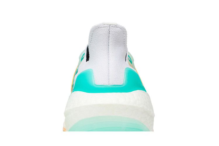 ultraboost-22-white-mint-rush-gx5463_06-1