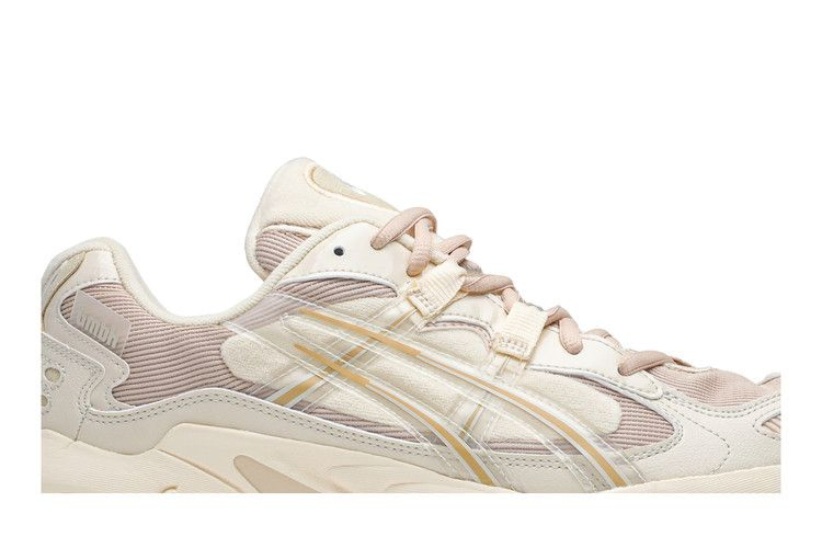 gmbh-x-gel-kayano-5-og-seashell-1021a197-800_01