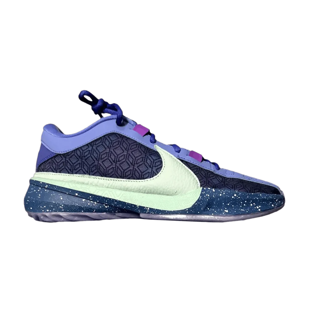 Krossovki-Nike-Zoom-Freak-5-EYBL-Academy-PE