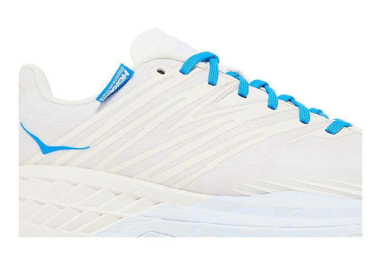 thisisneverthat-x-speedgoat-4-marshmallow-cyan-1123010-mcyb_01