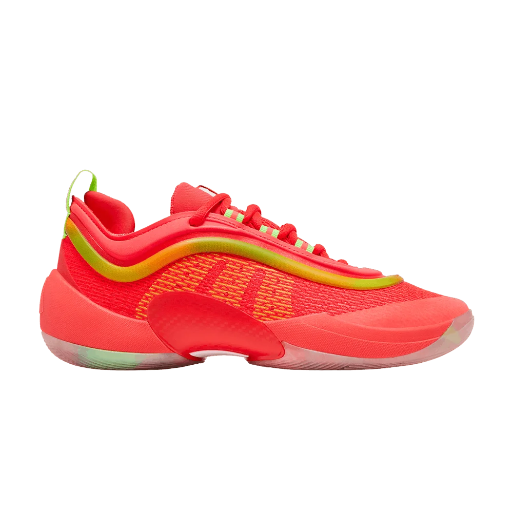 Krossovki-Haribo-x-adidas-D.O.N.-Issue-6-Lucid-Red