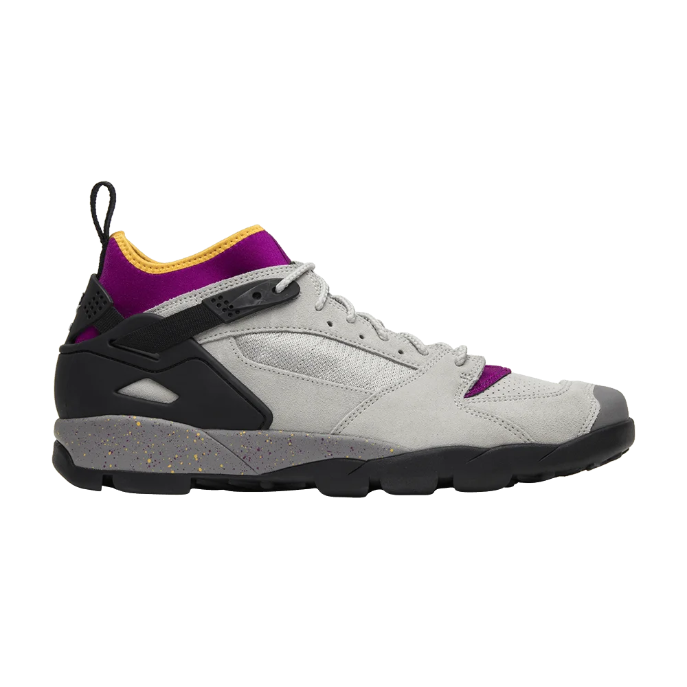 Кроссовки Nike Air Revaderchi 'Red Plum'