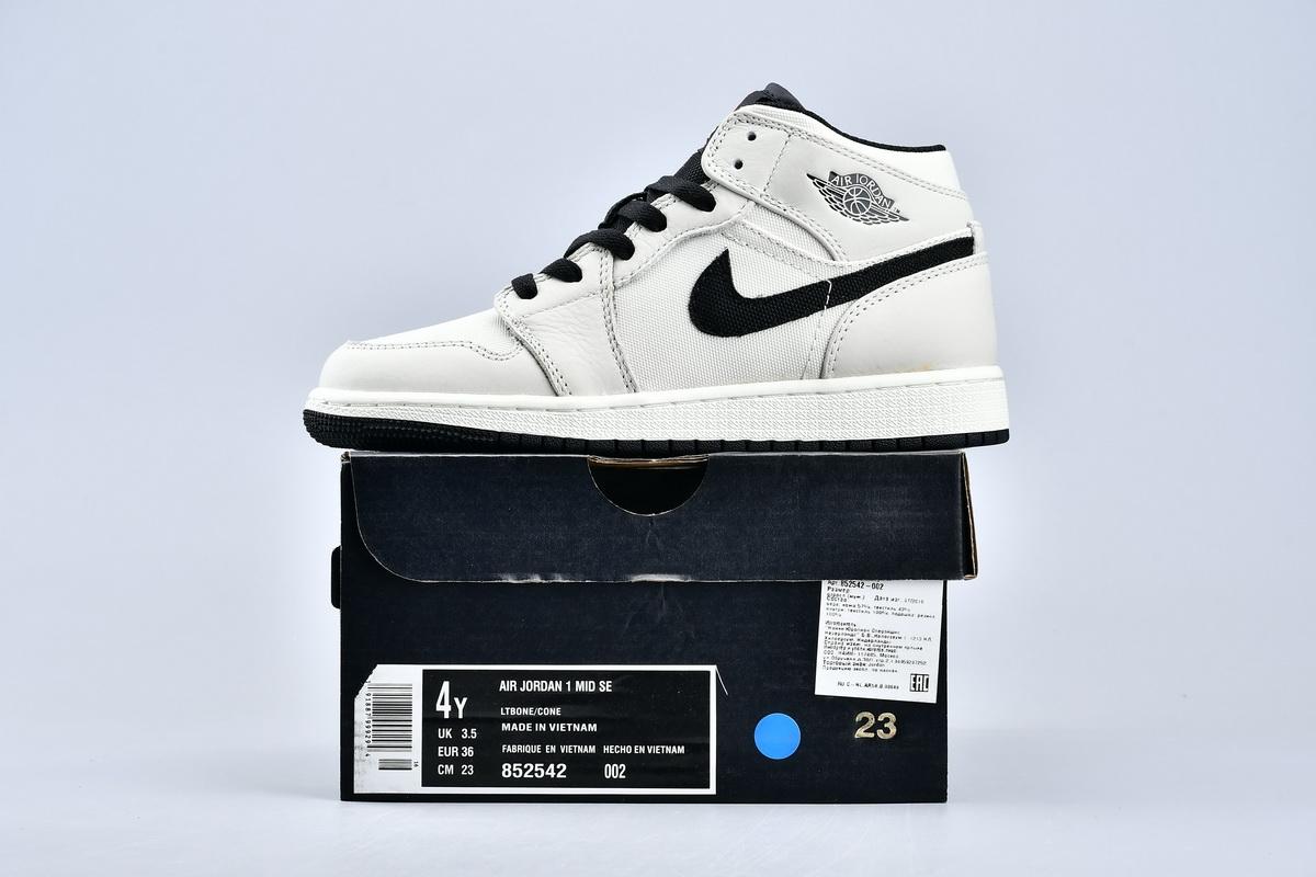 Air-Jordan-1-Retro-Mid-SE-Light-Bone-12