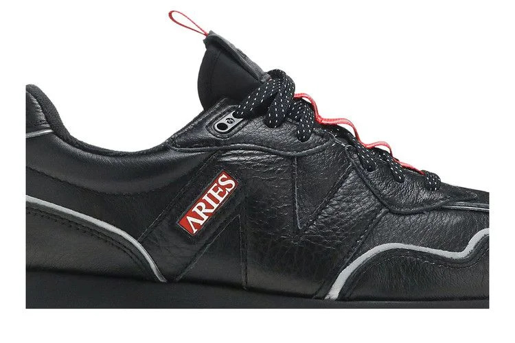 Кроссовки Aries x New Balance 327 'INVINCIBLE II - Black'