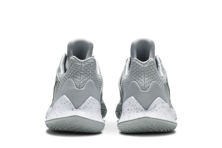 Кроссовки Nike Kyrie Low 2 TB 'Wolf Grey'