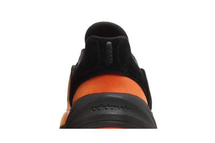 Кроссовки adidas Ozelia 'Black Semi Impact Orange'