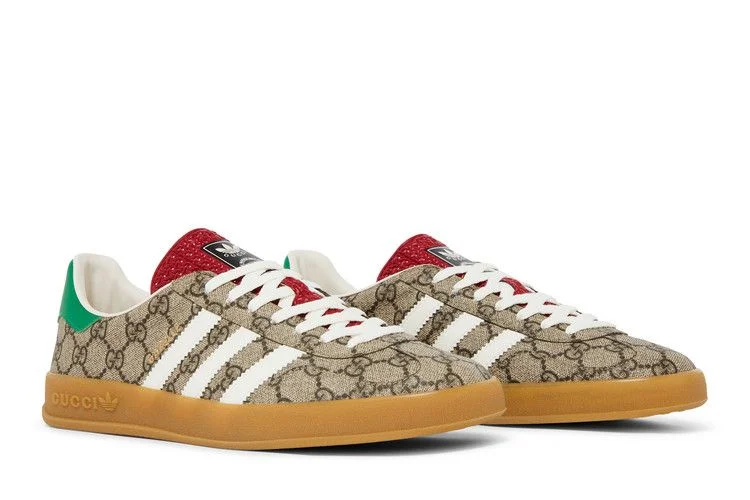 Krossovki-Gucci-x-adidas-Gazelle-Beige-GG-Monogram-7