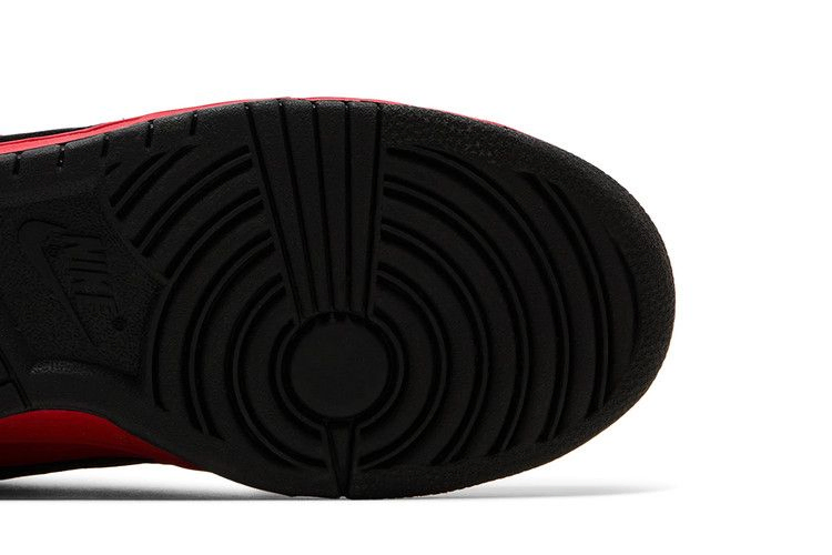 dunk-low-pro-sb-304292-601_04