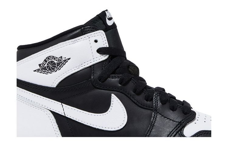 air-jordan-1-retro-high-og-gs-black-white-2-0-fd1437-010_01