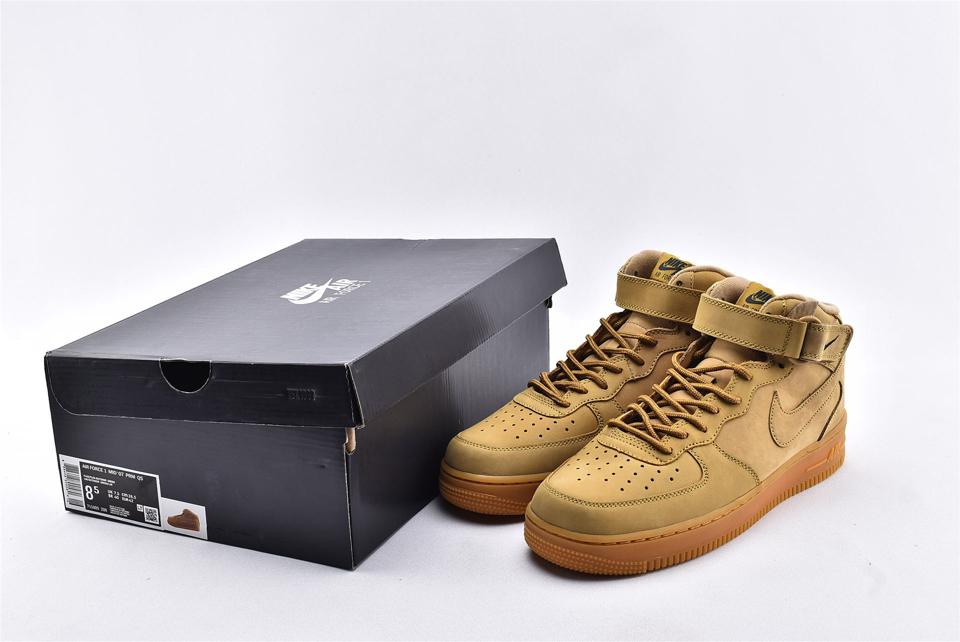 Air-Force-1-Mid-07-PRM-QS-Flax-10