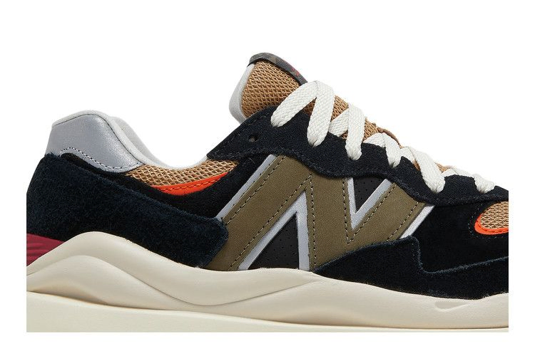 Кроссовки New Balance 57/40 'Lunar New Year - Black Poppy'