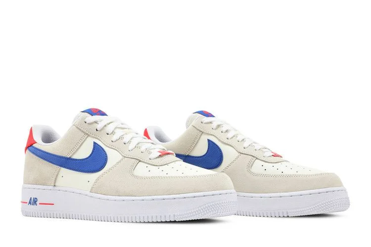 Krossovki-Nike-Air-Force-1-07-LV8-Coconut-Milk-Hyper-Royal-7