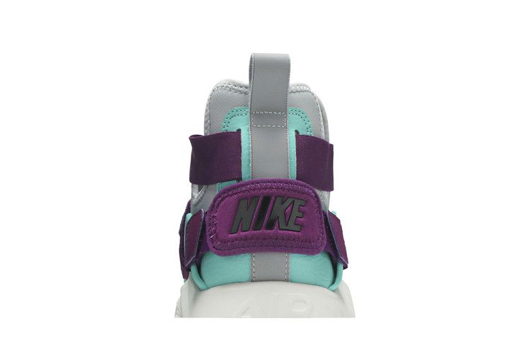 Кроссовки Nike Wmns Air Huarache City 'Wolf Grey'