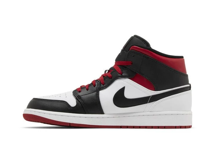 Кроссовки Air Jordan 1 Mid 'Gym Red Black Toe'