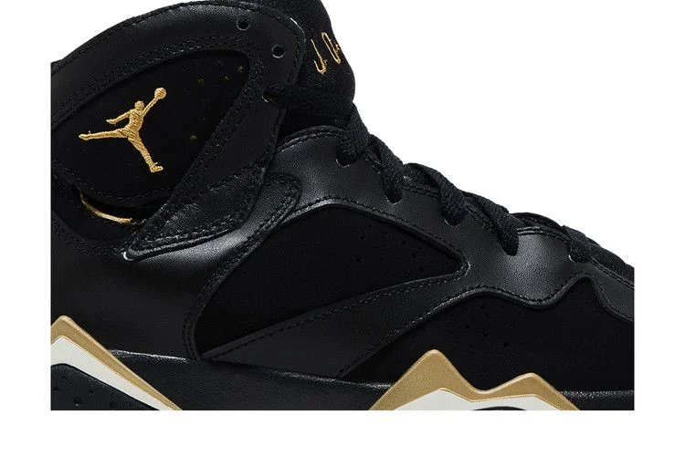 Кроссовки Air Jordan 7 Retro GS 'Golden Momemts'