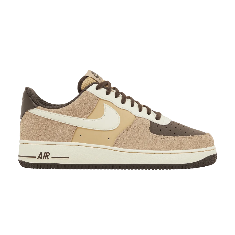 Krossovki-Nike-Air-Force-1-07-LV8-Baroque-Brown