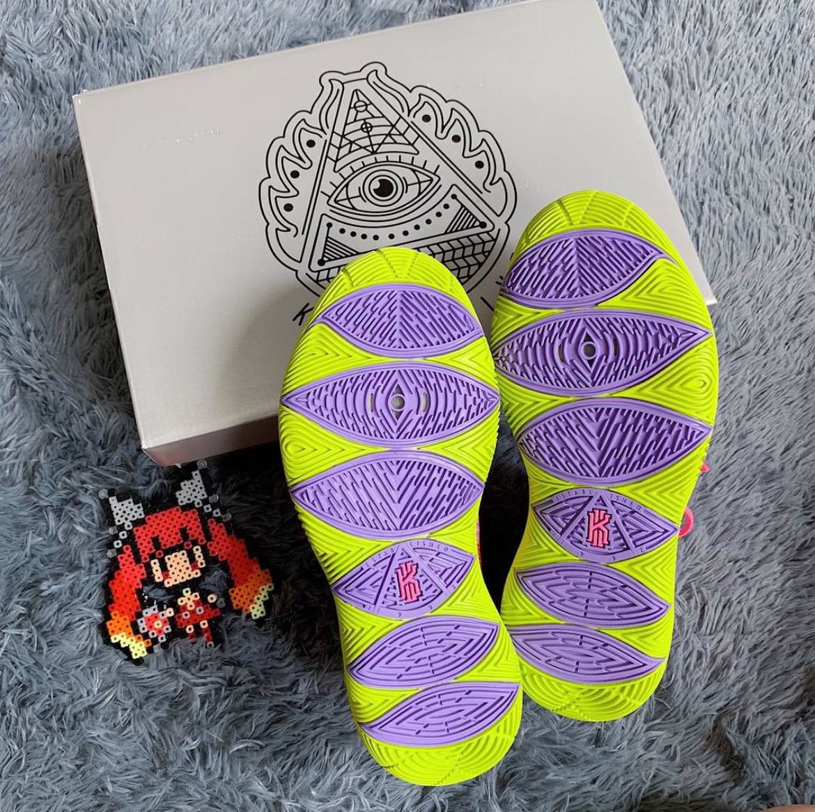 Кроссовки SpongeBob SquarePants x Nike Kyrie 5 Patrick