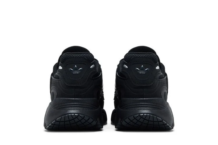 Krossovki-adidas-Ozmillen-Black-Silver-Metallic-5