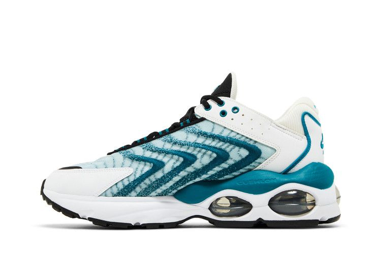 air-max-tw-bright-spruce-dq3984-103_02