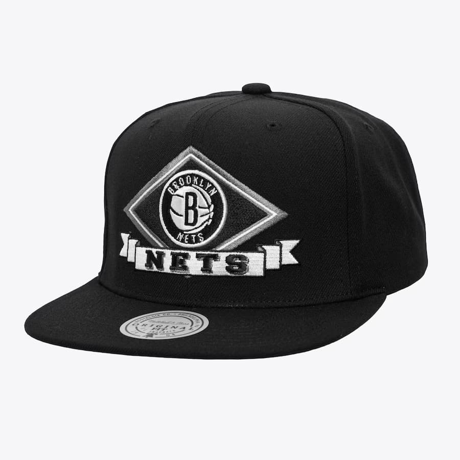Бейсболка Mitchell & Ness Black Brooklyn Nets Diamonds Up Snapback Hat
