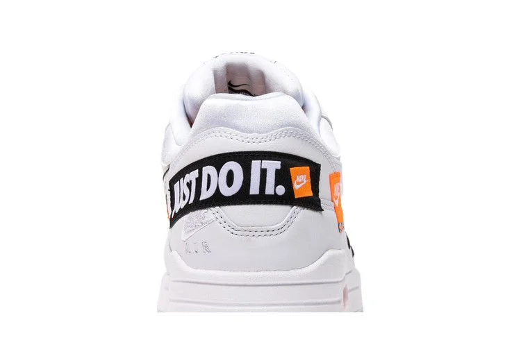 Кроссовки Nike Air Max 1 'Just Do It'
