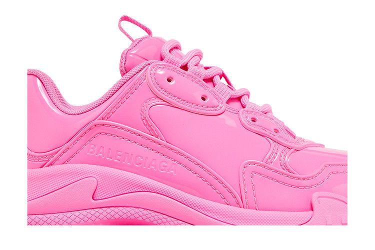 Кроссовки Balenciaga Wmns Triple S Sneaker 'Pink Patent'