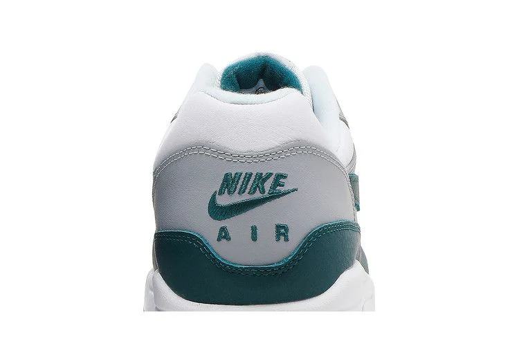 Krossovki-Nike-Air-Max-1-LV8-Dark-Teal-Green-6